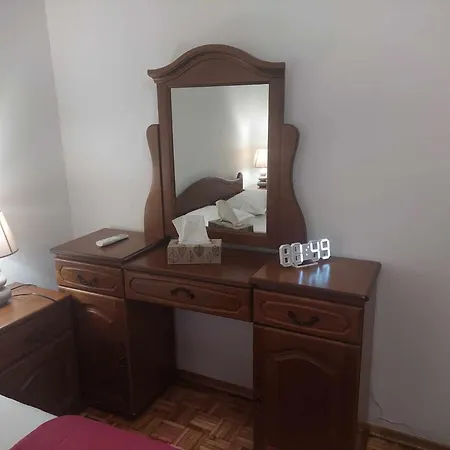 Apartman Adi * Яйце
